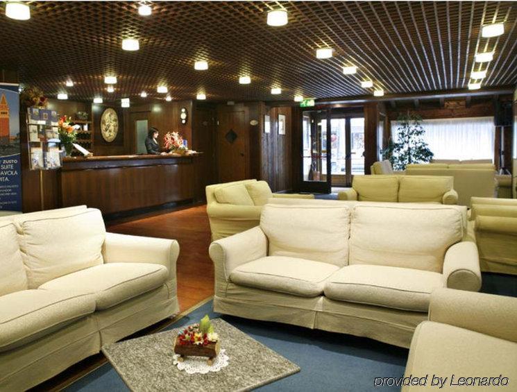Hotel Les Jumeaux Courmayeur Esterno foto